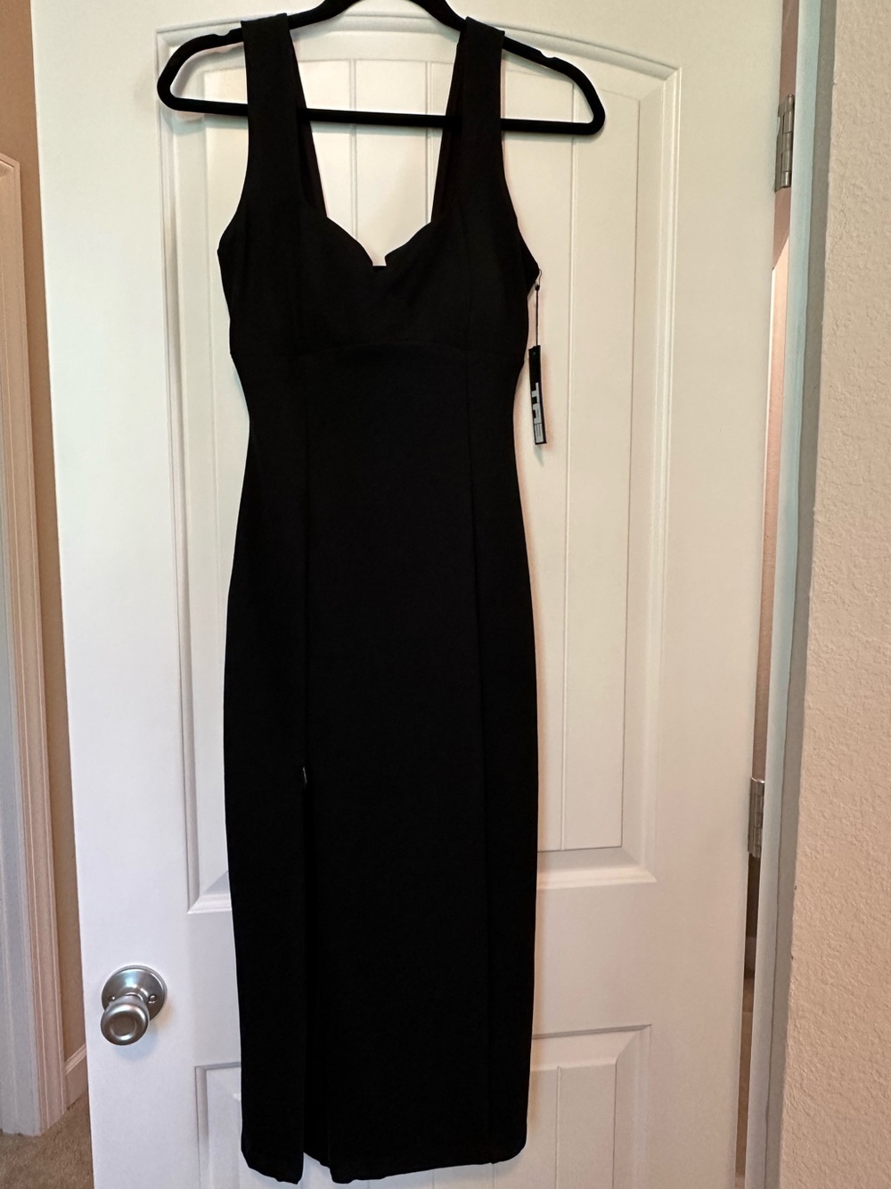 NWT TA3 Squarey Black
Shapewear Pencil Dress Size - Picture 5 of 7